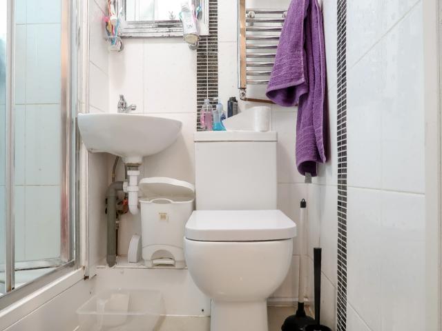 Apartment for rent in Mile End, Greater London