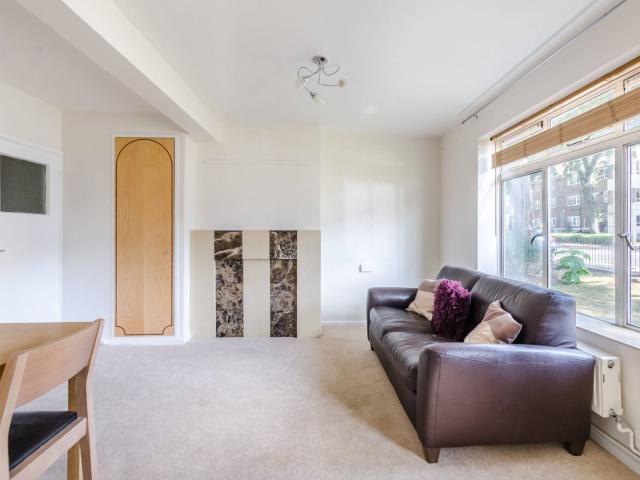 Studio for rent in Clapham, Greater London