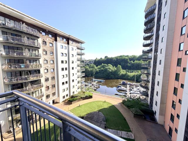 Apartment for rent in Cardiff International Sports Village, Falcon Lodge