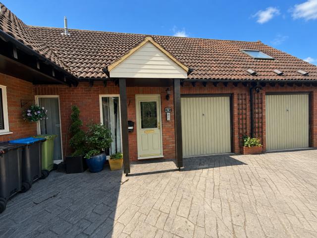 Apartment for rent in Great Linford, Milton Keynes