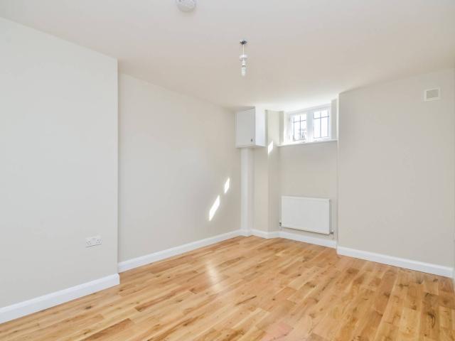 Apartment for rent in Peckham, Greater London