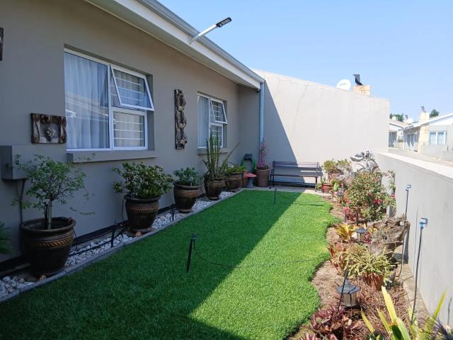 Apartment for rent in Airfield, City of Ekurhuleni Metropolitan Municipality