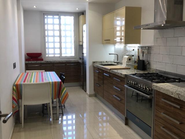 Apartamento en alquiler en Marbella