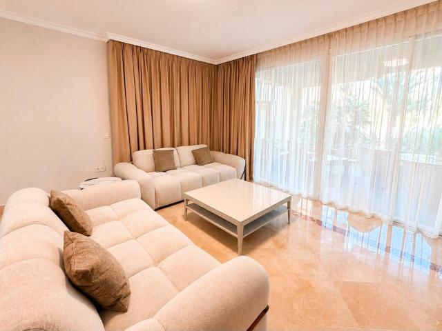 Apartamento en alquiler en Salto del Agua, Costa del Sol Occidental