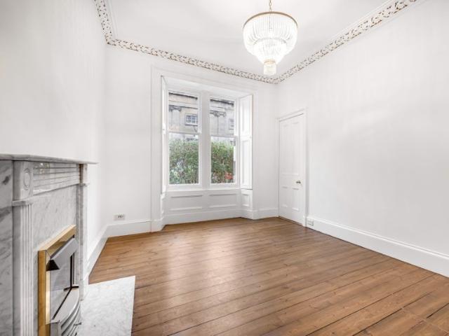 Apartment for rent in Silvermills, Scotland