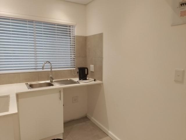 Apartment for rent in Sea Point, Cape Town