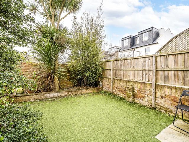 Apartment for rent in London Borough of Ealing, Greater London