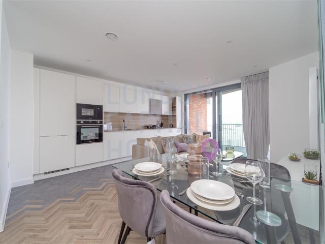 Apartment for rent in Bromley-by-Bow, Poplar Grove
