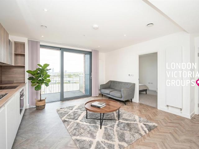 Apartment for rent in Bromley-by-Bow, Poplar Grove