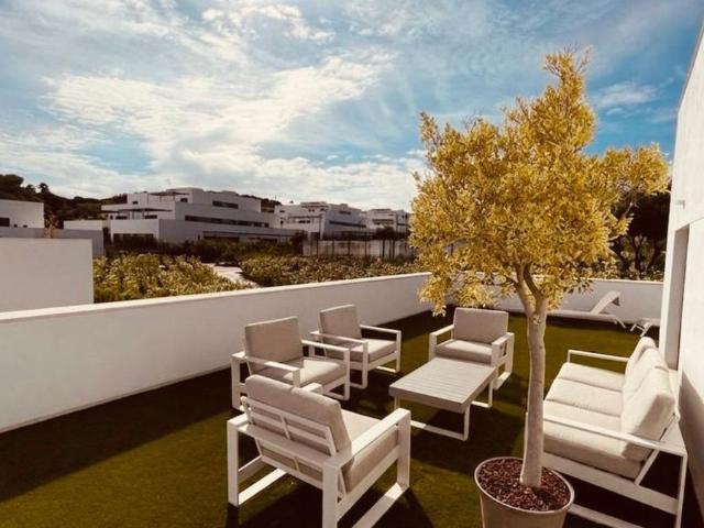 Apartamento en alquiler en Honda Cavada, Costa del Sol Occidental