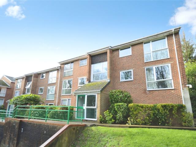 Apartment for rent in Reading West, Reading