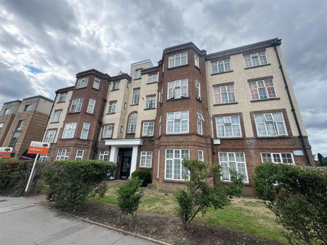 Apartment for rent in London Borough of Croydon, Greater London