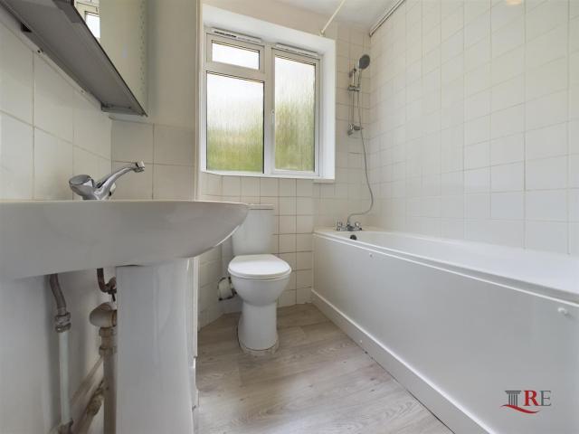 Apartment for rent in Paddington, Greater London
