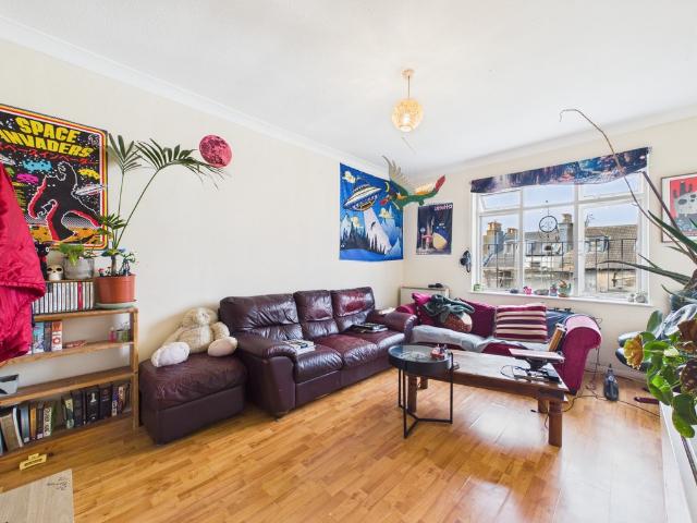 Apartment for rent in Brunswick, Brighton & Hove