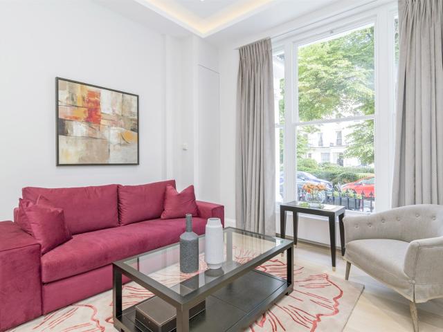 Apartment for rent in Victoria, Greater London