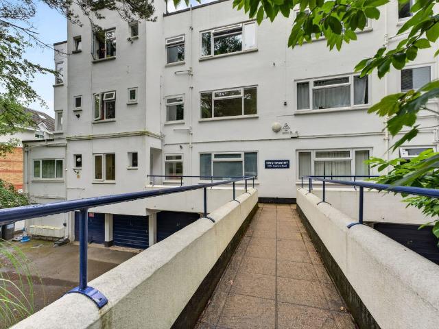 Apartment for rent in West Cliff, Bournemouth
