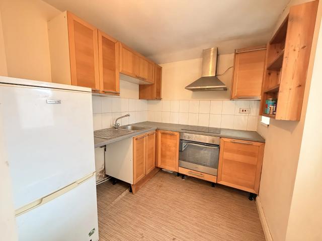 Apartment for rent in Kingswood