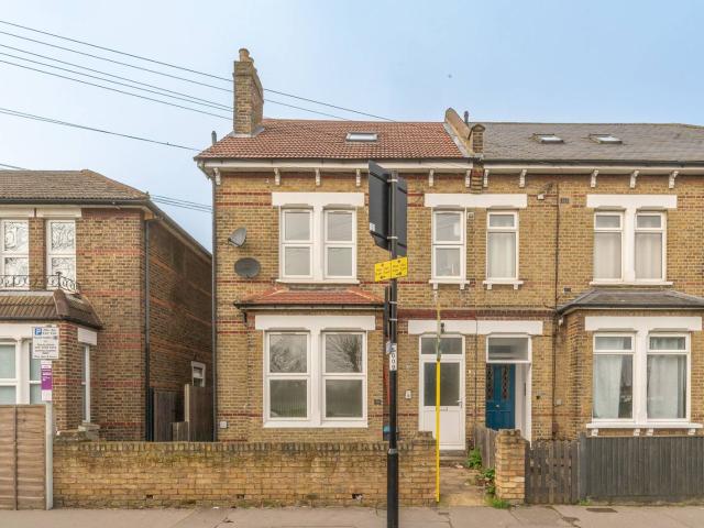 Apartment for rent in London Borough of Croydon, Selhurst
