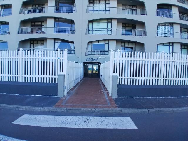 Apartment for rent in Table View, Western Cape