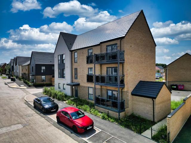 Apartment for rent in Whitehouse, Old Wolverton
