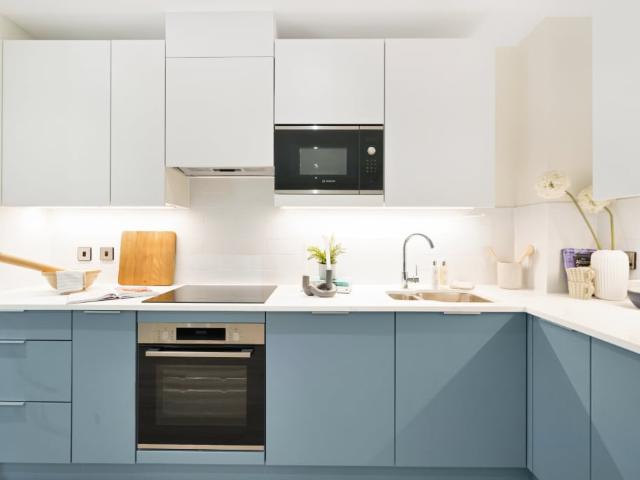Apartment for rent in Leatherhead, Mole Valley
