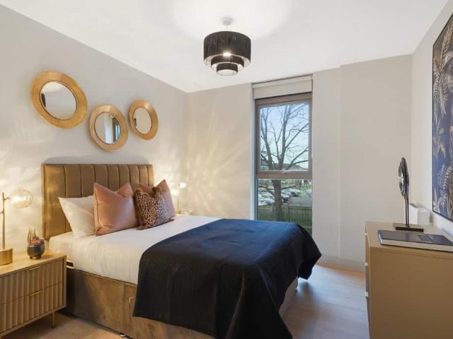 Apartment for rent in Pachesham Park, Surrey