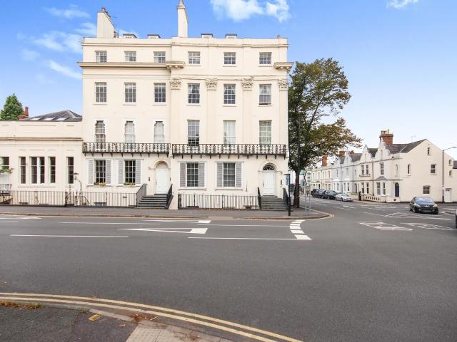 Apartment for rent in Milverton, Green Close