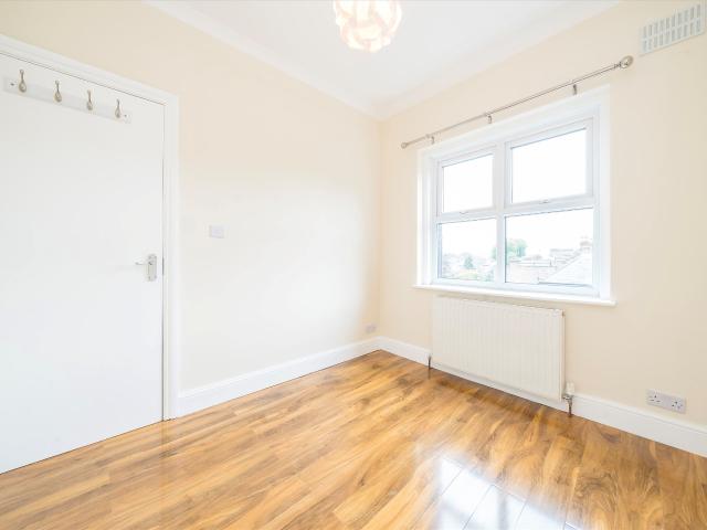 Apartment for rent in London Borough of Ealing, Greater London