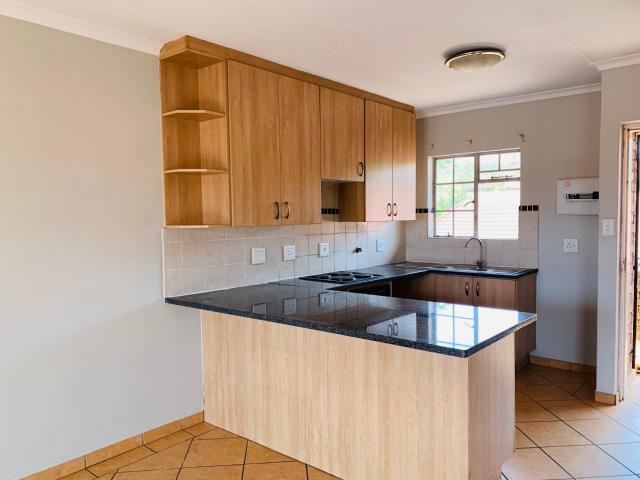 Apartment for sale in Akasia, Gauteng