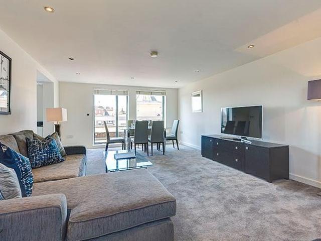 Apartment for rent in Chelsea, Greater London