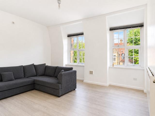 Apartment for rent in Greater London