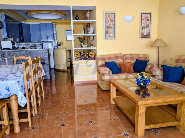 Apartamento en alquiler en Castillo Bajo-Conejito, La Axarquía