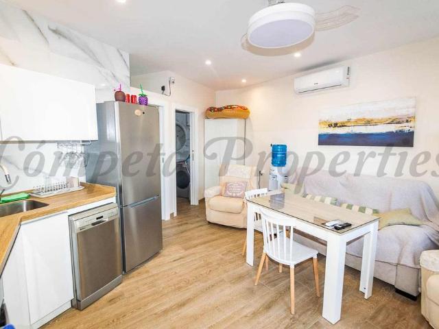 Apartamento en alquiler en Castillo Bajo-Conejito, La Axarquía