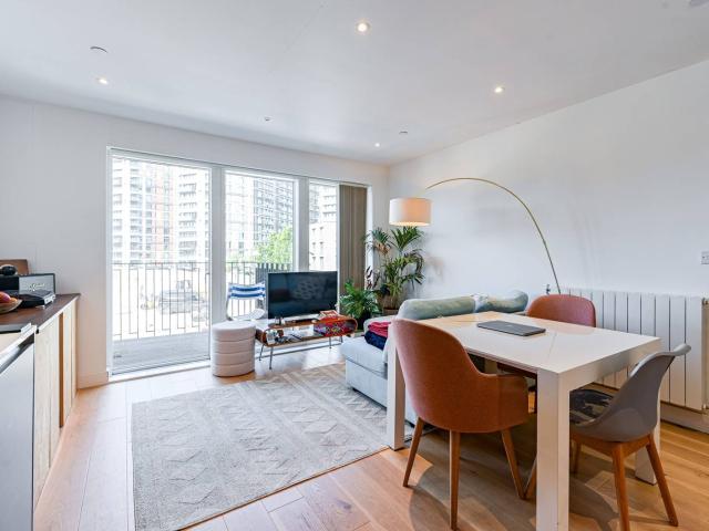 Apartment for rent in Greater London