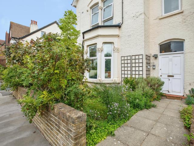 Apartment for rent in London Borough of Croydon, Greater London