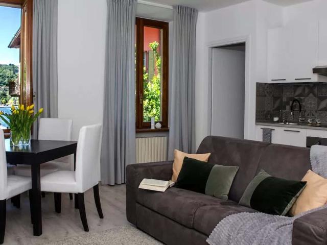 Appartamento in affitto a Sant'Agostino, Como