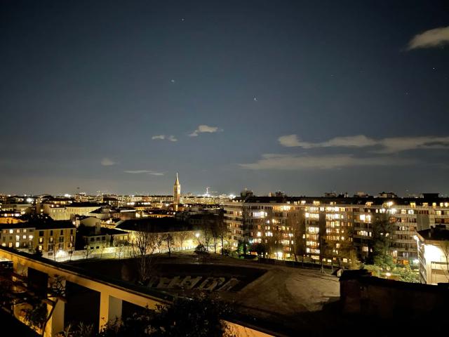 Appartamento in affitto a Centro storico, Milano