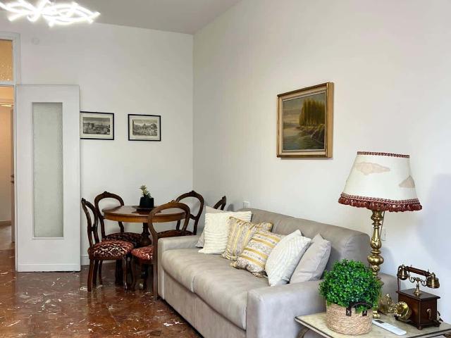 Appartamento in affitto a Centro storico, Brenzone