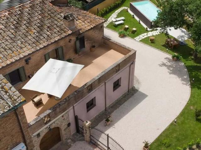 Appartamento in affitto a Lucignano, Toscana