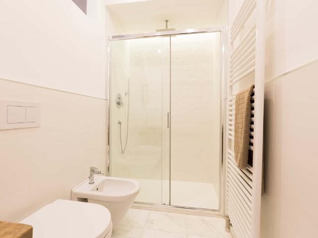 Appartamento in affitto a Vallazze, Milano