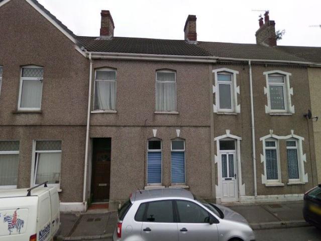 Apartment for rent in Cimla, Neath