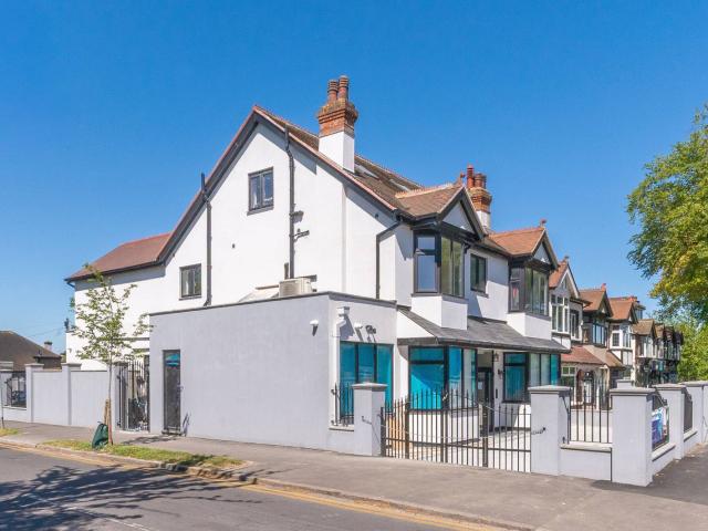 Studio for rent in Carshalton Beeches, Greater London