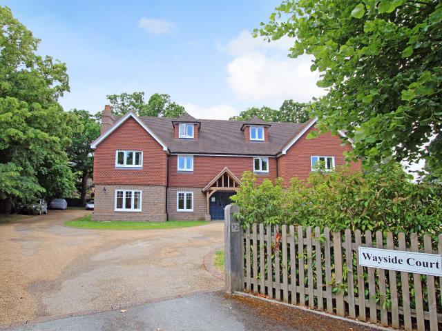 Apartment for rent in Red Hill, Surrey