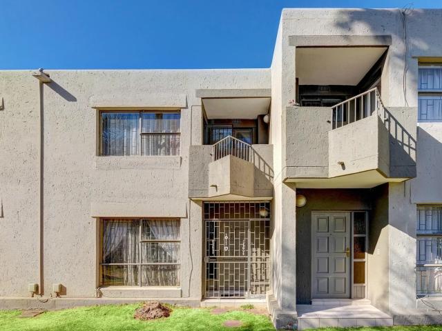 Apartment for rent in Nooitgedacht, Gauteng