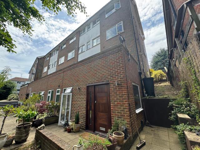 Apartment for rent in Brighton & Hove