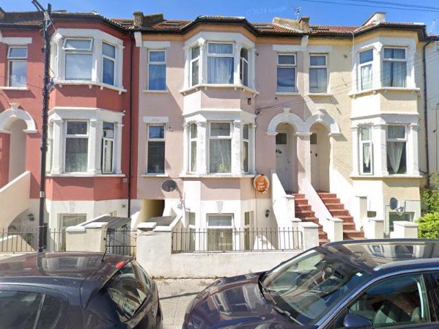 Apartment for rent in Alton Barnes, Essex