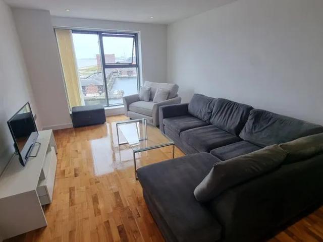 Apartment for rent in Calderstones