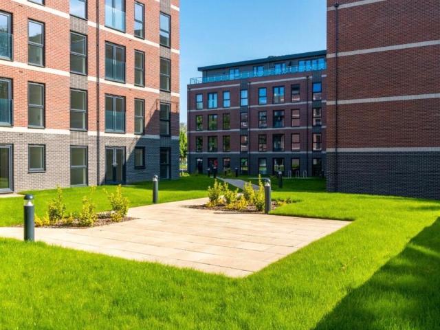 Apartment for rent in Hyde Park, West Yorkshire