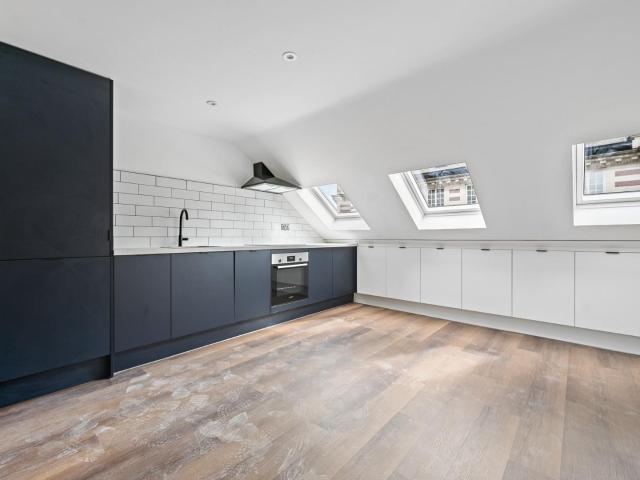 Apartment for rent in London Borough of Ealing, Greater London