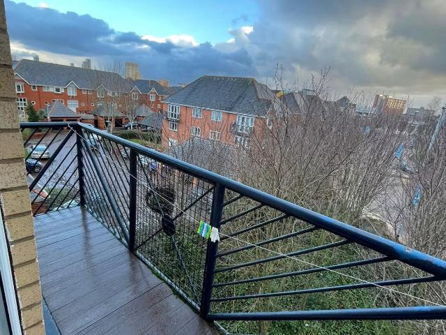 Apartment for rent in Salford Quays, Salford